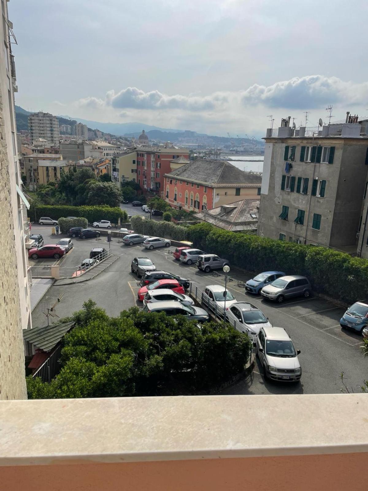 Casa Del Lupo Lägenhet Genua Exteriör bild